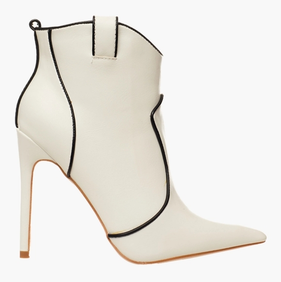 Liliana White Leather Pointed Toe Ankle Boots Women's Size 6 - Picture 1 of 10